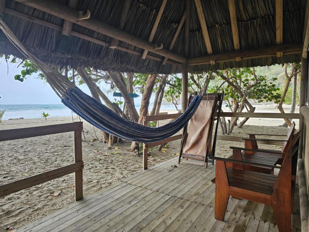 Ecolodge Playa Brava Teyumakke Calabazo  Екстериор снимка